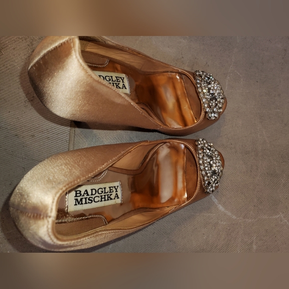 Badgley Mischka High Heels! - Picture 7 of 14